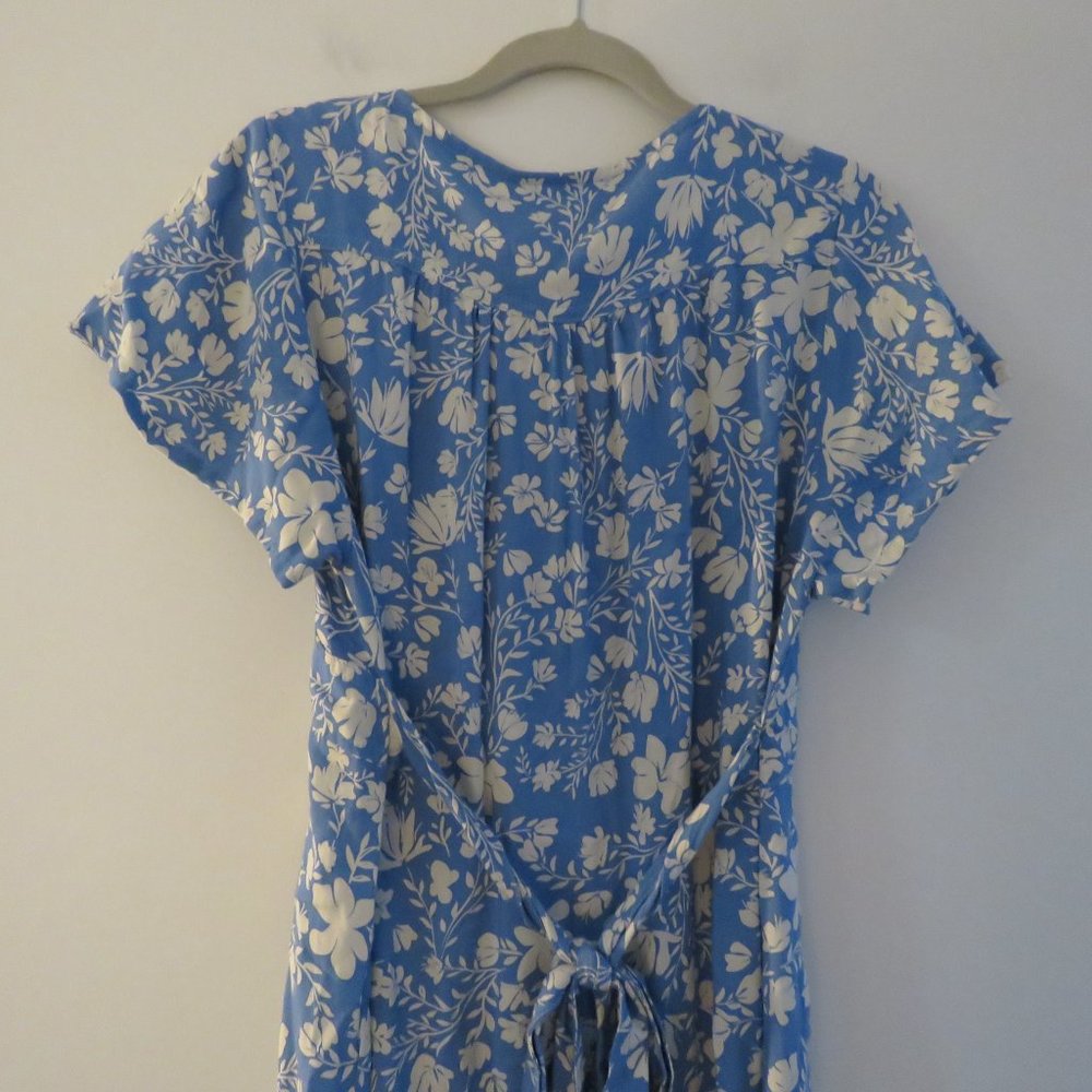 YIREH Brynn Floral Button Front Hawaiian Midi Dress in Denim Blue - Size M NWT - Picture 11 of 15